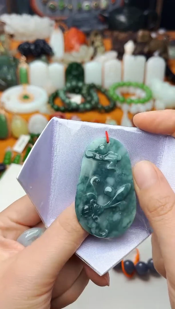 【闪购商品】翡翠颈饰未镶嵌吊坠