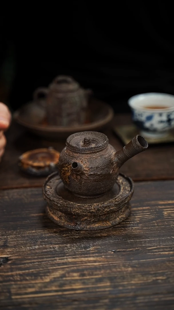 全手工制作 重工 南蛮 爆裂纹 重肌理  侧把壶 150cc