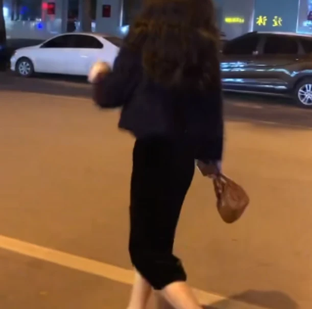 2025早秋时尚潮流百搭精品女装知U902