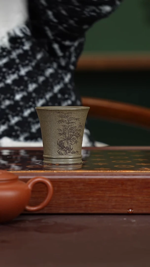 茶壶紫砂蟹壳青刻绘束腰杯