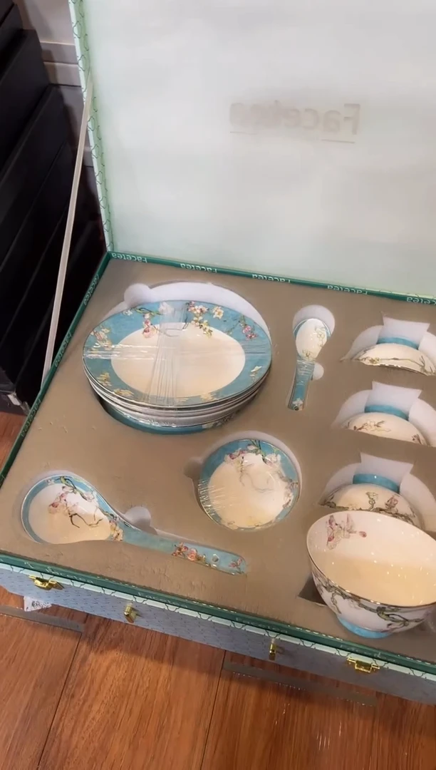 杯鸿辉家品牌瓷器，京东包邮！