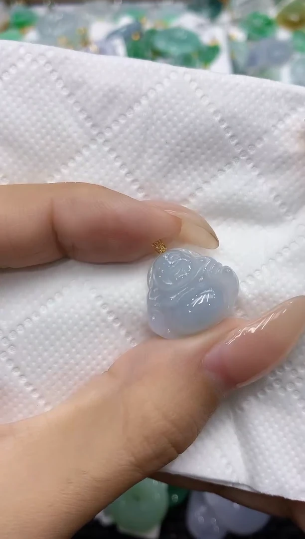 颈饰18K金镶嵌翡翠111111111111