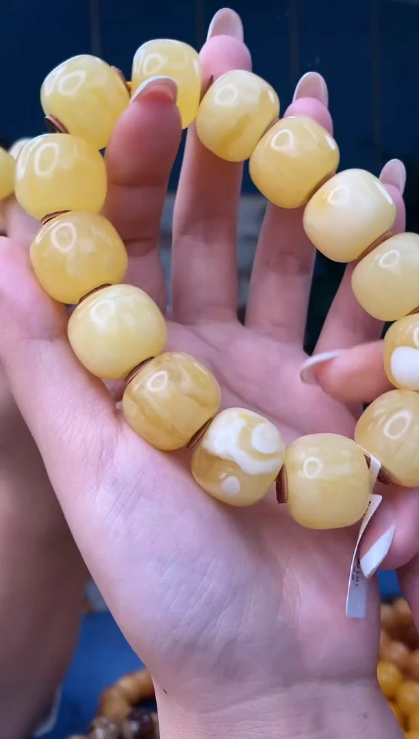 裸石琥珀未镶嵌12/14多样性发其一44微瑕