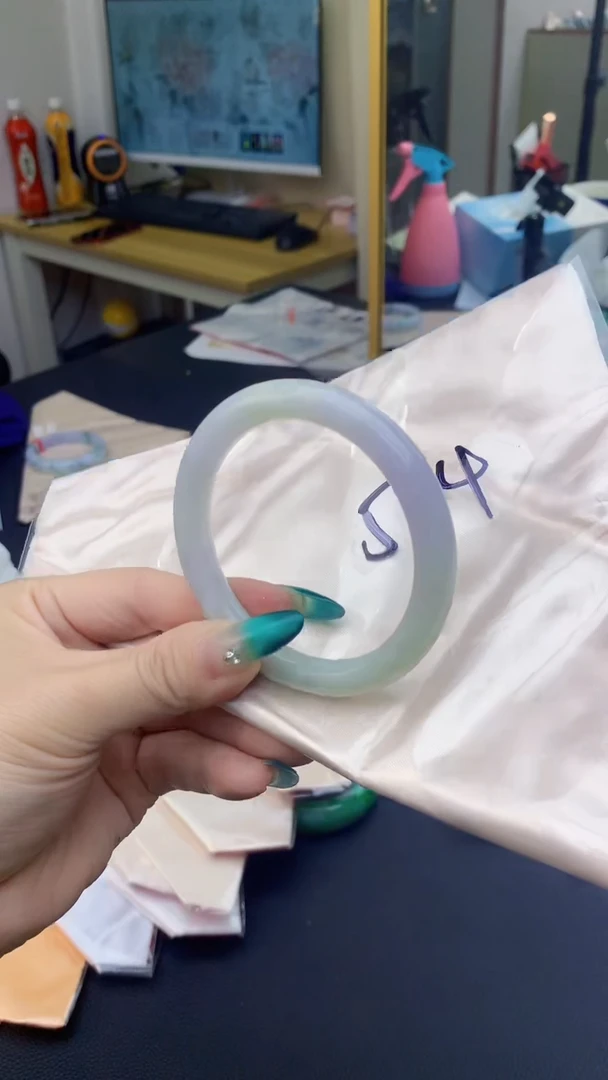 【闪购商品】翡翠手镯未镶嵌0800253505