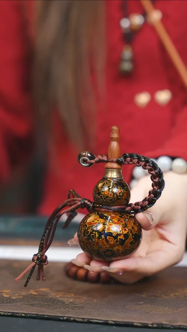 【闪购商品】WF245大漆精致小手捻(开口）