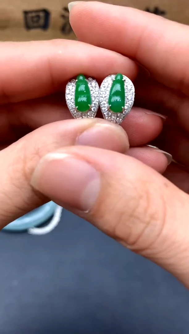 【闪购商品】翡翠耳饰18K金镶嵌261-中国好珍宝