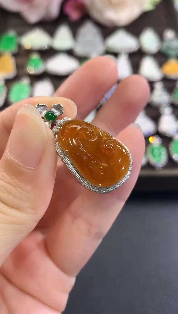 吊坠(不含链)18K金镶嵌翡翠w21