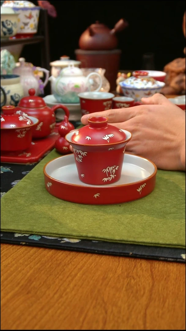 专做手绘和手工茶具的直播间