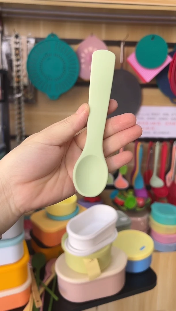 硅胶浅绿色 儿童勺子