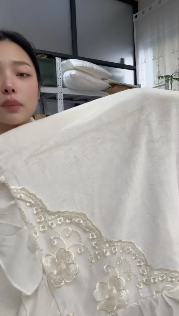 棉棉  牛奶绒床盖四件套  166