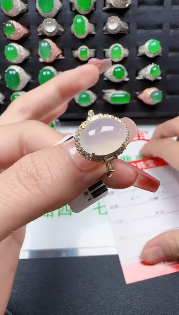 【闪购商品】翡翠戒指银S925镶嵌3024