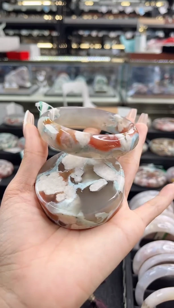 未镶嵌手镯石英质玉63圈口（赠品镯心）2s5540