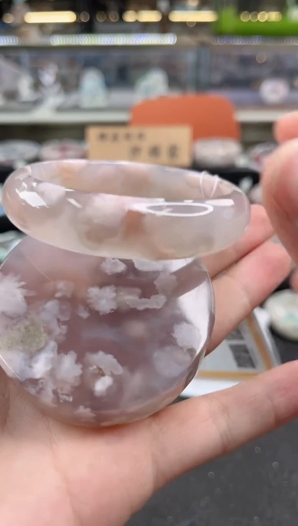 未镶嵌手镯石英质玉尘*丷圈口（赠品镯心）