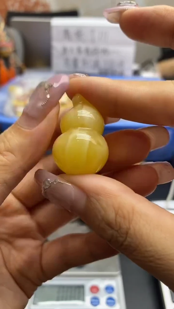 琥珀未镶嵌珠宝奇石2969