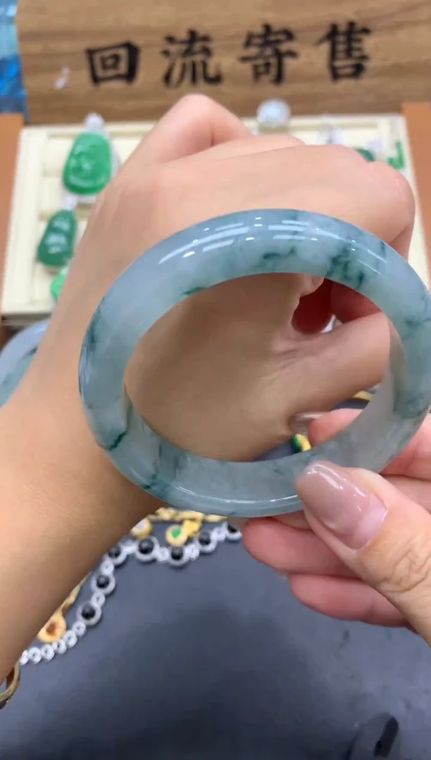 【闪购商品】翡翠手镯未镶嵌655-中国好珍宝