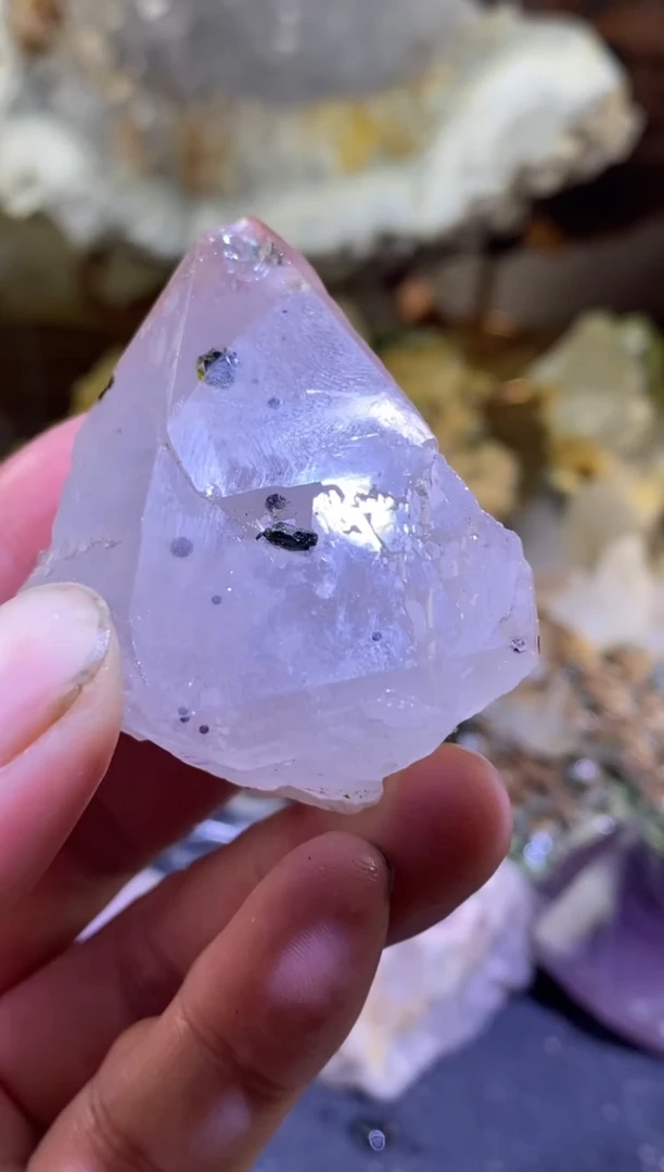 未镶嵌珠宝半成品水晶28号四川美姑花园水晶