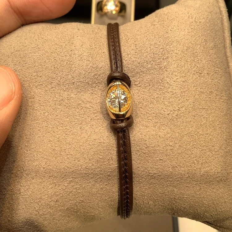 卡柒 铜合金手链 美拉德闪锆皮绳手绳轻奢小众设计高级感百搭手饰