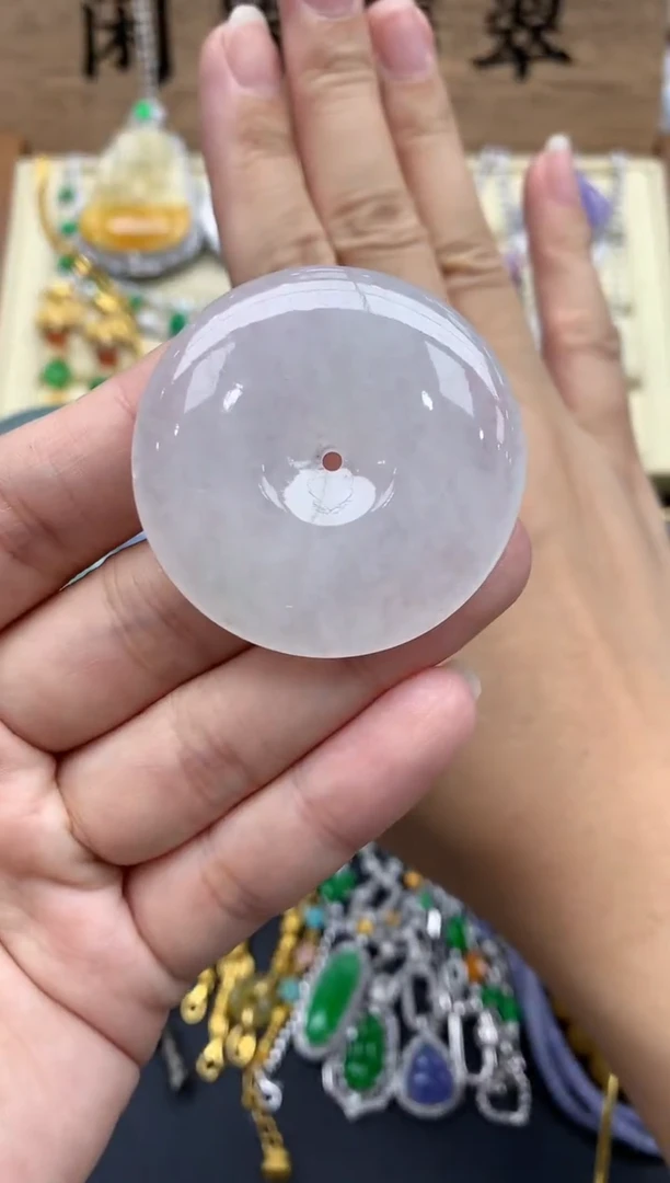 翡翠未镶嵌颈饰124-春日珠宝