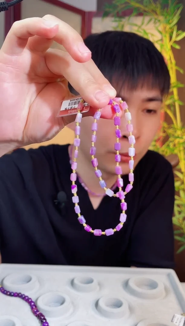 未镶嵌苏纪石（舒俱来）项链K金慧***2南非舒俱来老矿