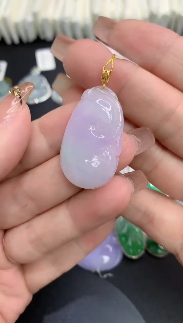 吊坠(不含链)18K金镶嵌翡翠111