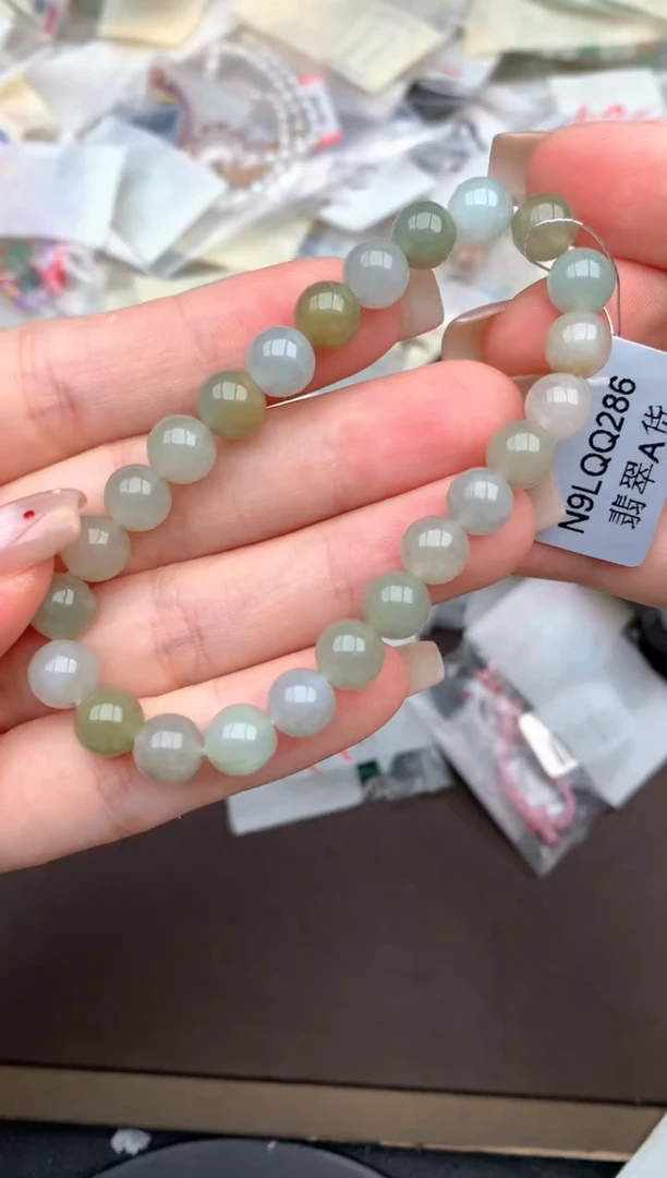 未镶嵌挂件翡翠一