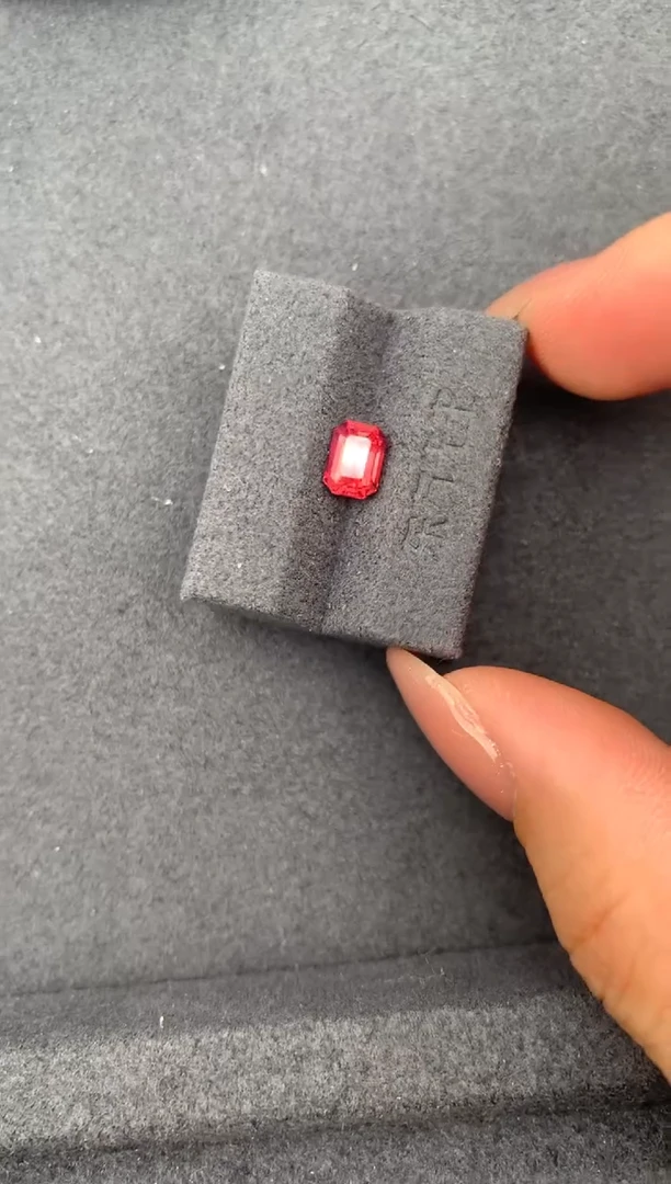 裸石尖晶石1ct粉尖晶 FE 定制