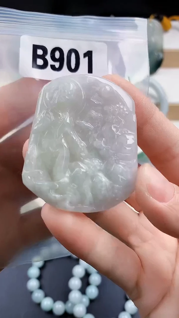 颈饰未镶嵌翡翠天然翡翠吊坠挂件