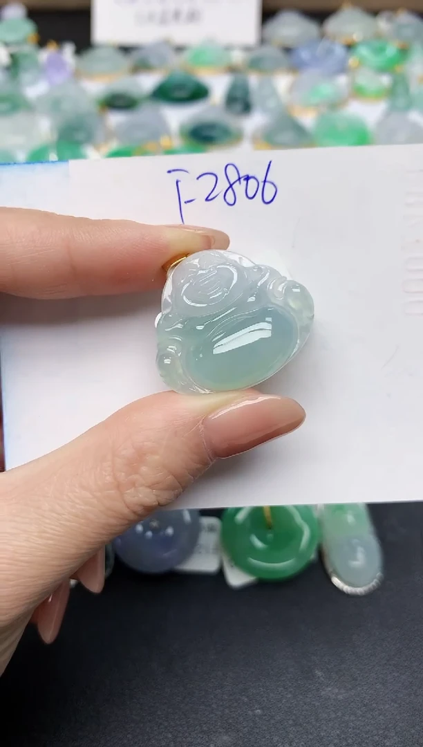 颈饰18K金镶嵌翡翠天然缅甸A货翡翠百元以上9元证书费自理