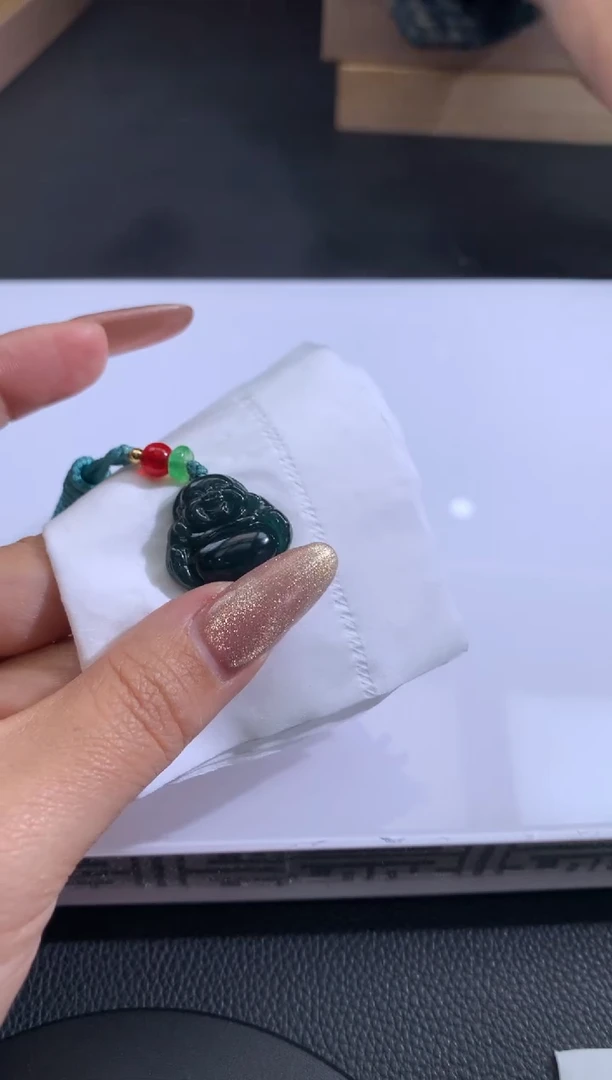 【闪购商品】翡翠颈饰未镶嵌翡翠