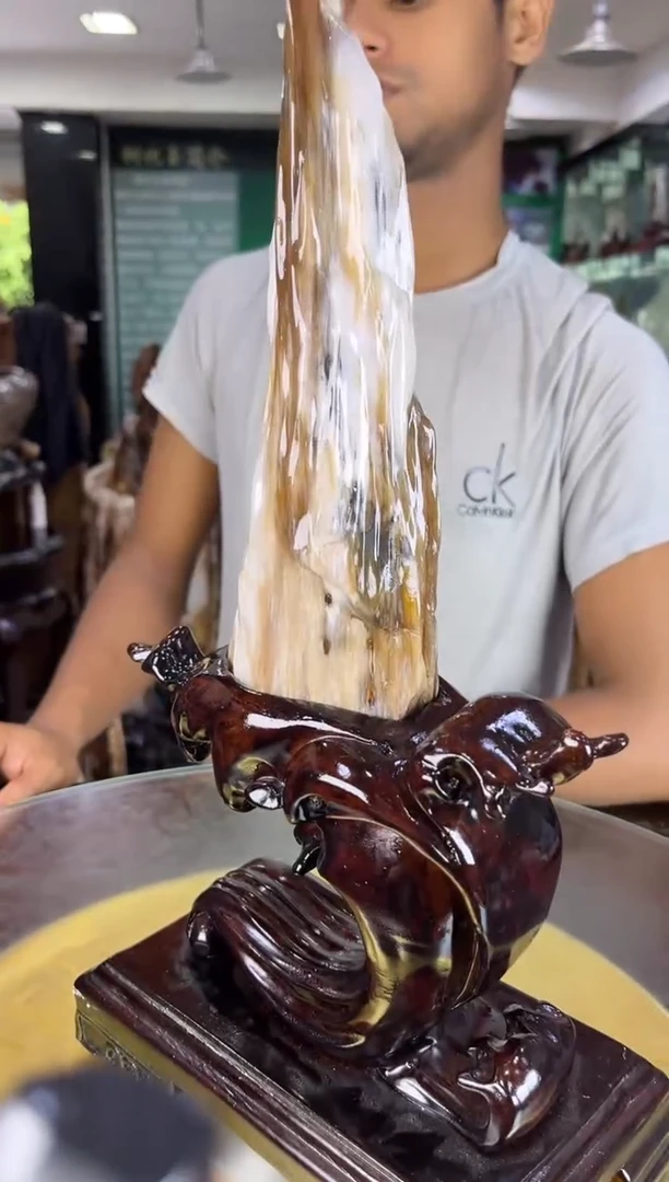 未镶嵌珠宝奇石硅化玉缅甸天然树化玉摆件
