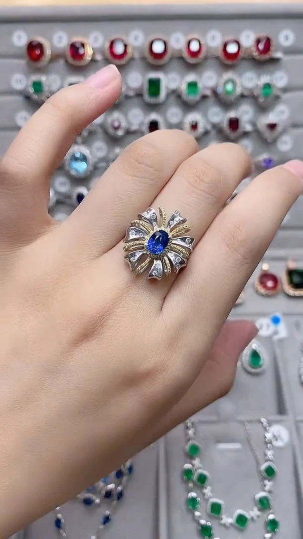 【闪购商品】蓝宝石18K金戒指18K金镶嵌·