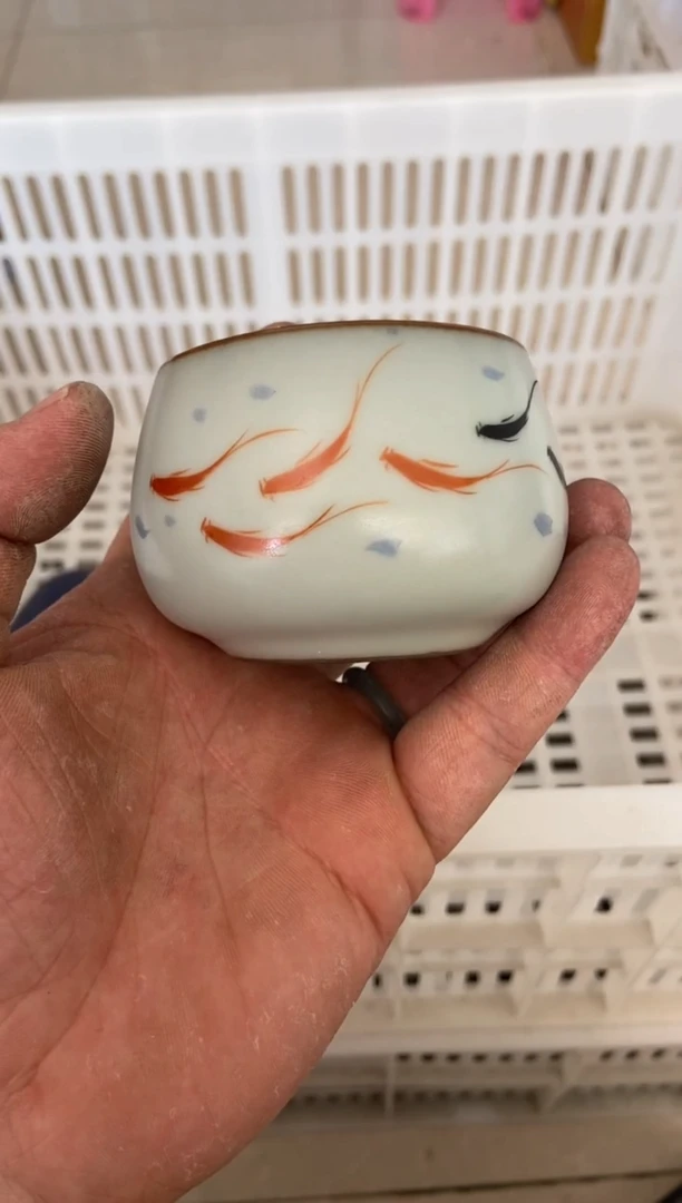 杯无运费险有瑕疵的摄影的产品有使用过的痕迹有点脏介意勿拍