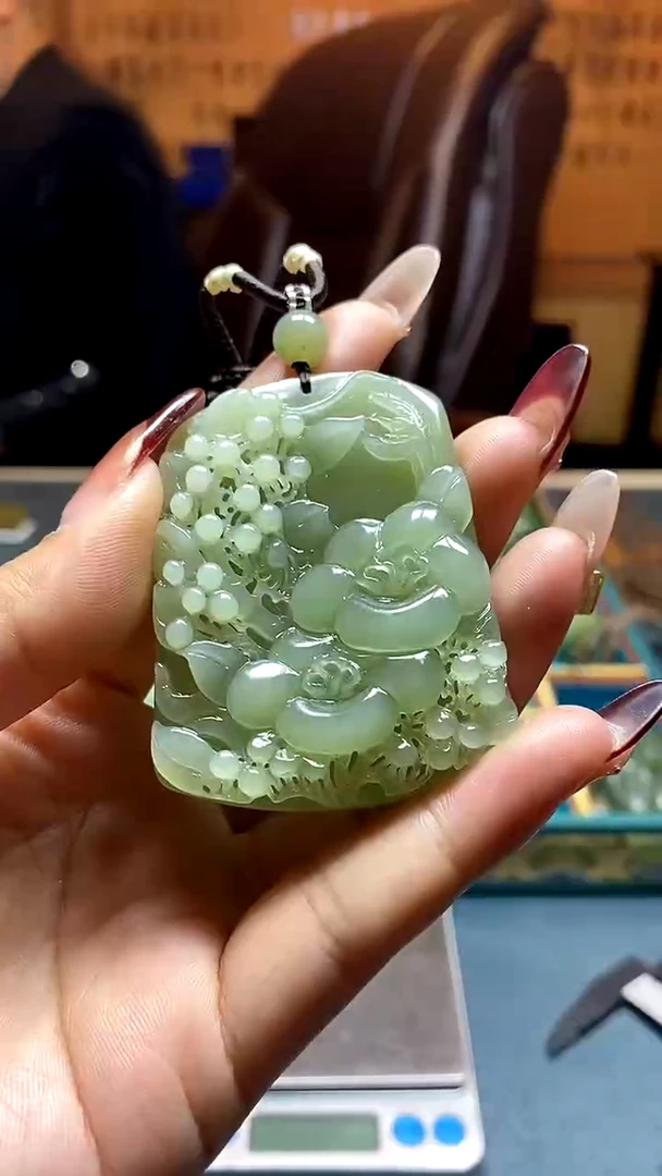 颈饰未镶嵌和田玉多样化发货，拍一发一