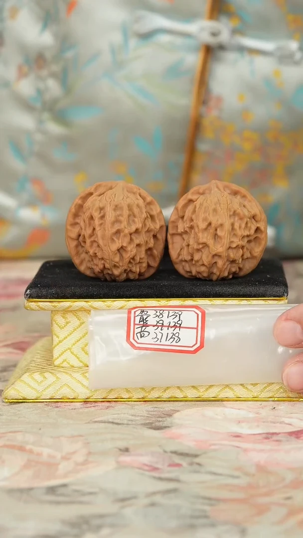 【闪购商品】文玩核桃把件非嫁接北京