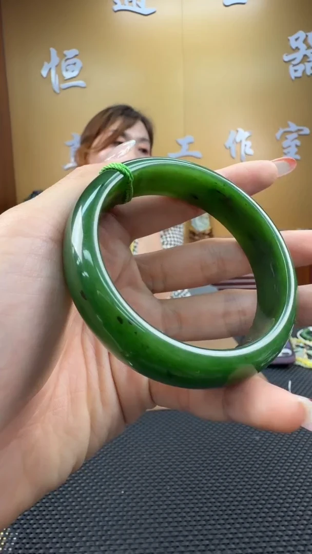 颈饰未镶嵌和田玉手镯57