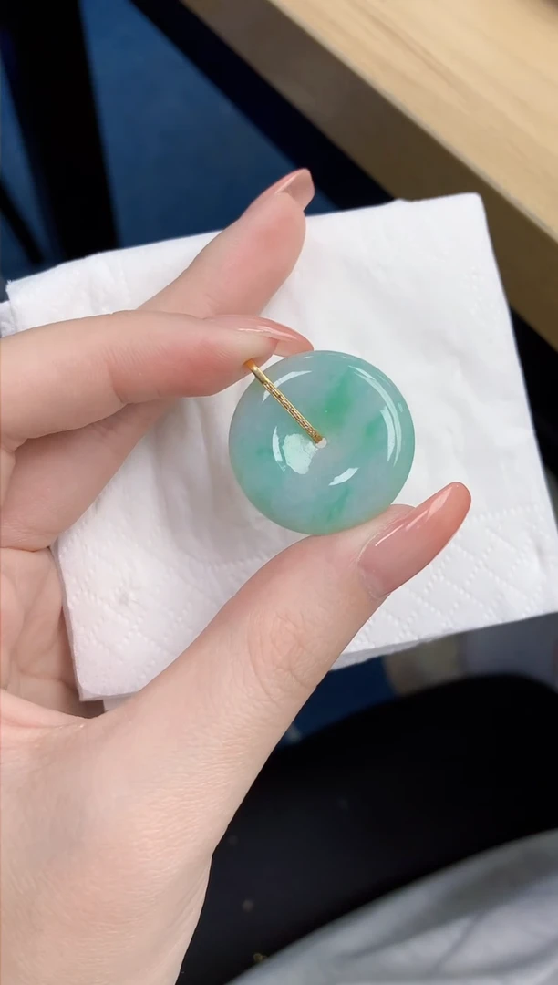 【闪购商品】翡翠颈饰18K金镶嵌天然缅甸翡翠A货