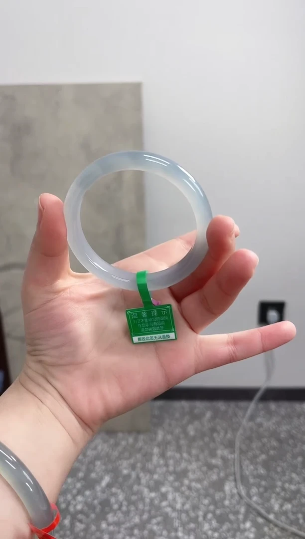 【闪购商品】玛瑙/玉髓手镯未镶嵌57-58圈口需要包容