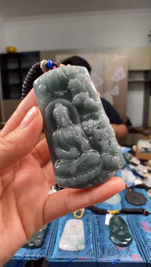 颈饰未镶嵌翡翠多样性发其一