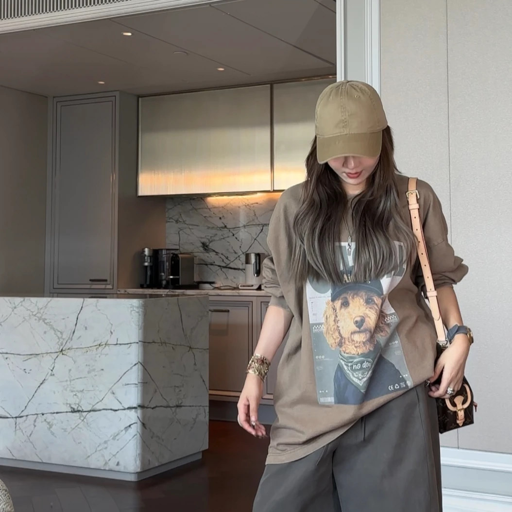 AMAZING IN | 1oo%棉 | 狗狗印花复古卫衣女 A250701-AI57BST5707