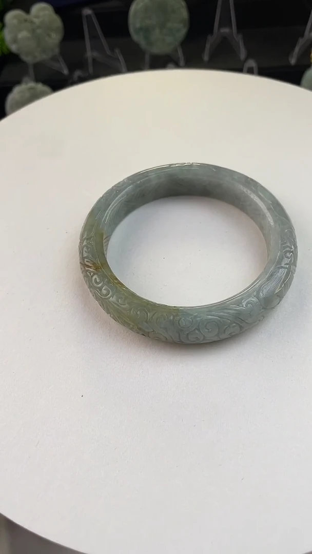 翡翠未镶嵌颈饰紫**郁168.9