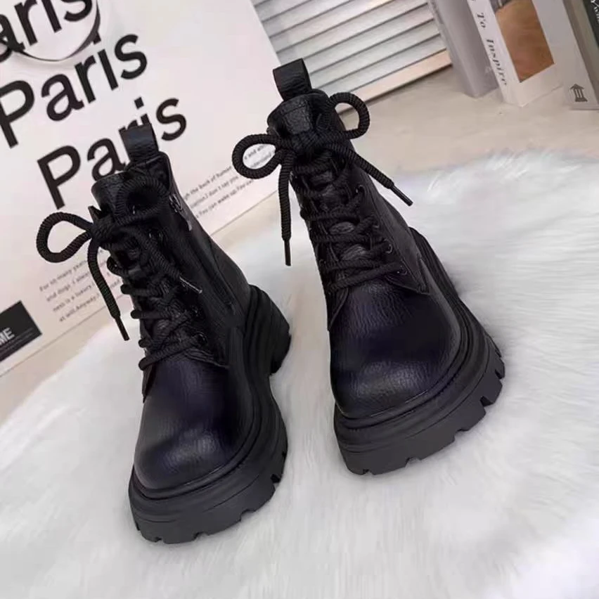 L6750  新款时尚百搭英伦风圆头马丁靴四季款