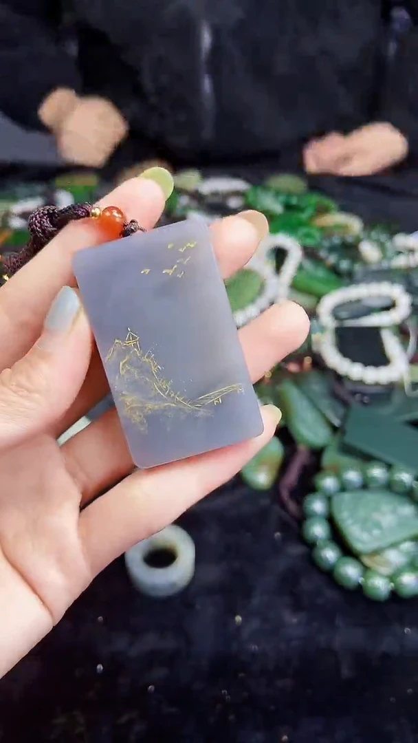 颈饰未镶嵌和田玉1