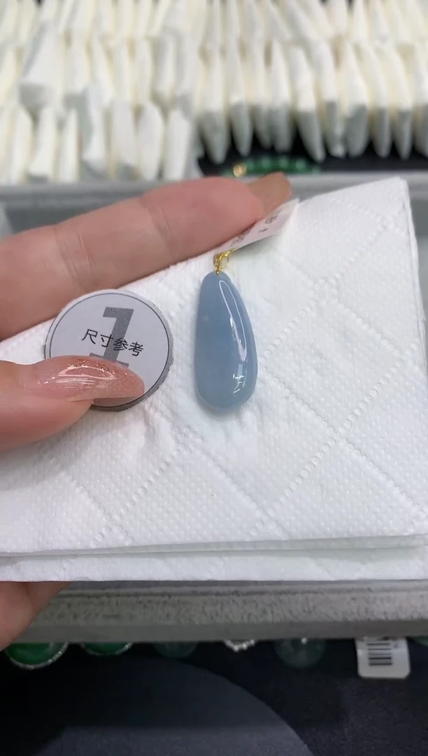 吊坠(不含链)18K金镶嵌翡翠111