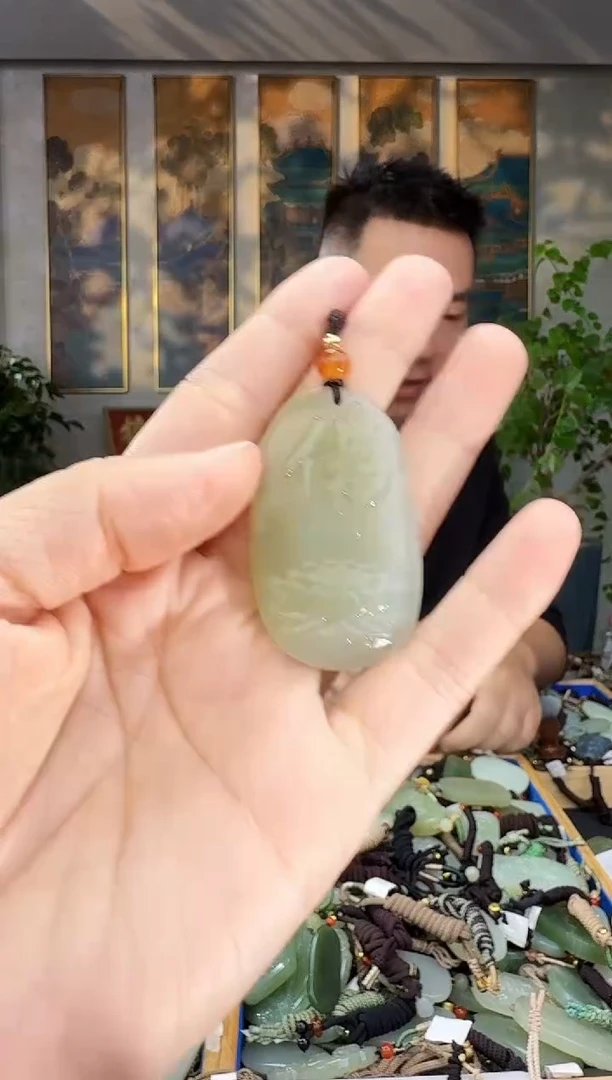 未镶嵌和田玉挂件拍一发一