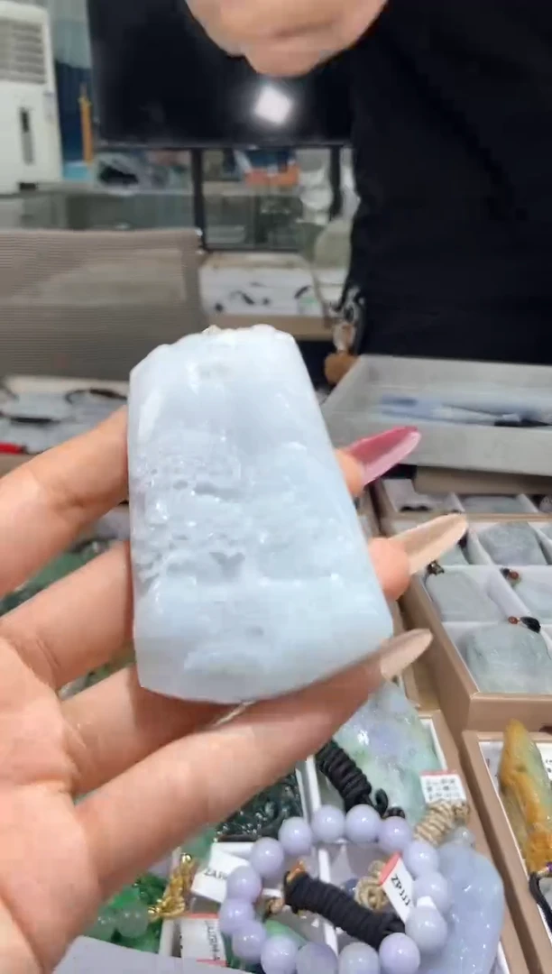 【闪购商品】翡翠颈饰未镶嵌天然缅甸翡翠A货未镶嵌