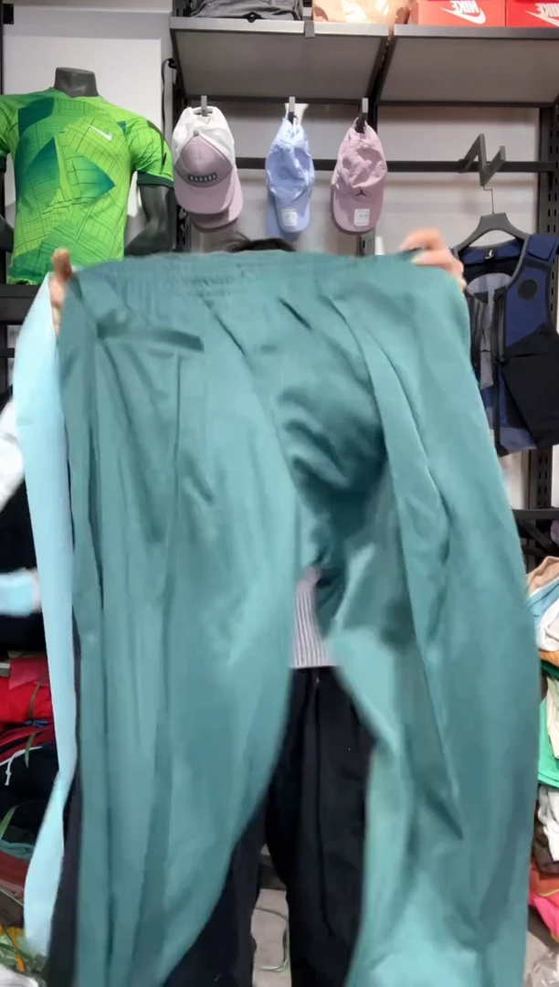 1718 闪购编码  运动卫衣裤以直播间过款为准 尺码.M