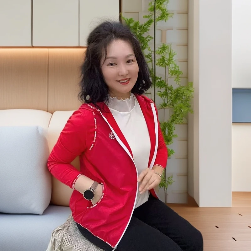 彦竹韩国正品高品质时尚休闲短款连帽外套女士百搭上衣红色韩版