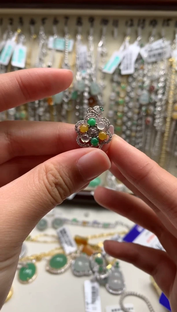 银S925镶嵌戒指翡翠吊坠18