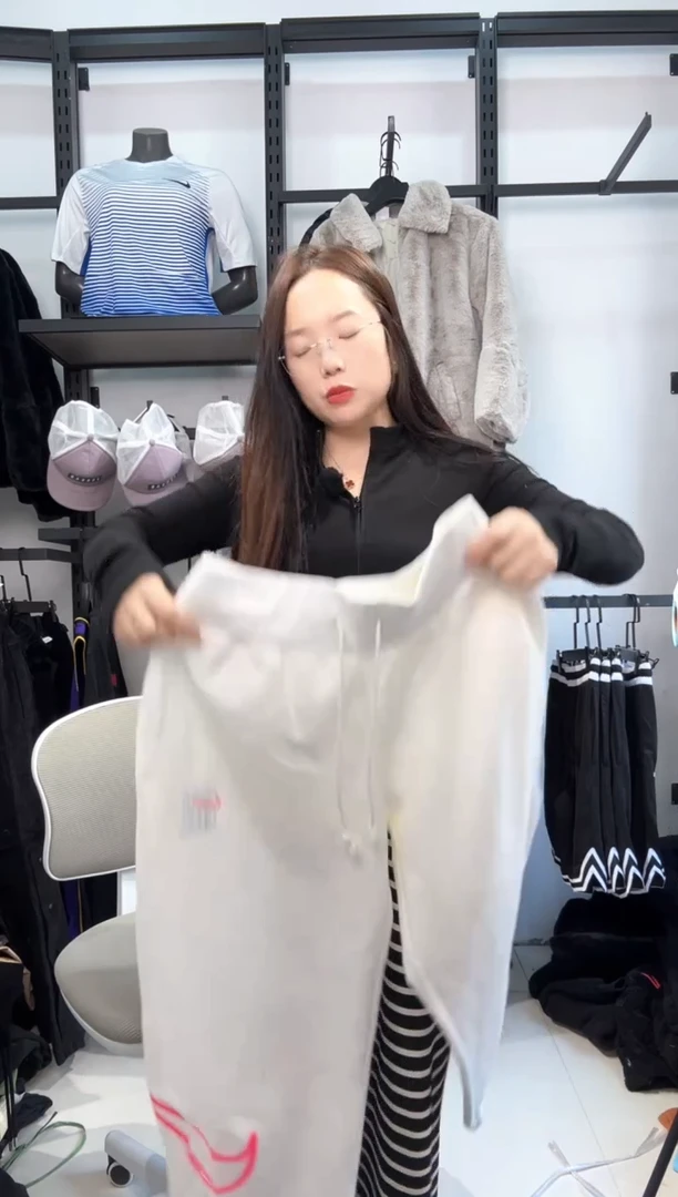 2194 编码  瑕疵直播间过款为准 尺码L