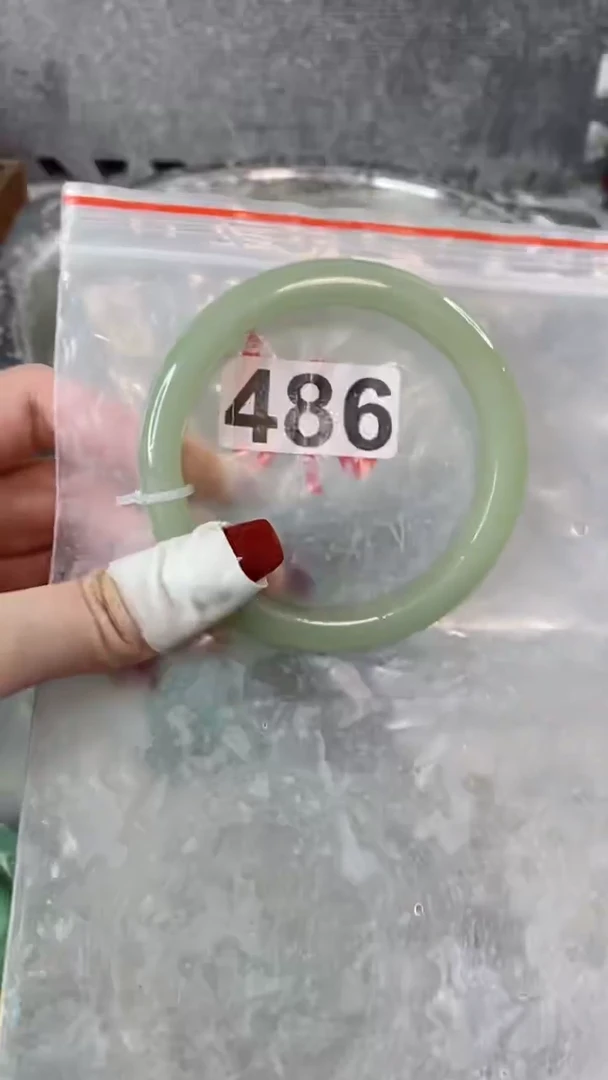 【闪购商品】石英质玉手镯未镶嵌6465+486